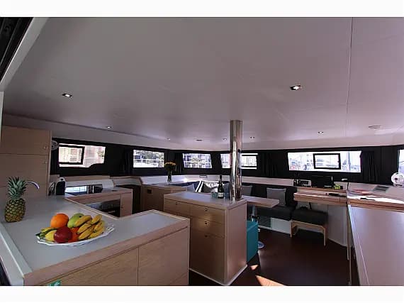 Dufour Catamaran 48 in Cecina / Porto di Cecina - Photo 2