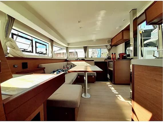Lagoon 40 in Dubrovnik / ACI Marina Dubrovnik - Photo 2