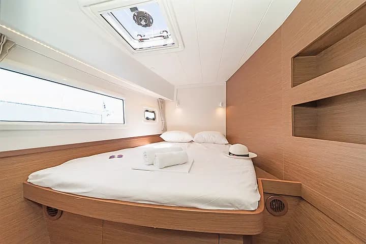 Lagoon 42 in Preveza Main Port - Photo 4