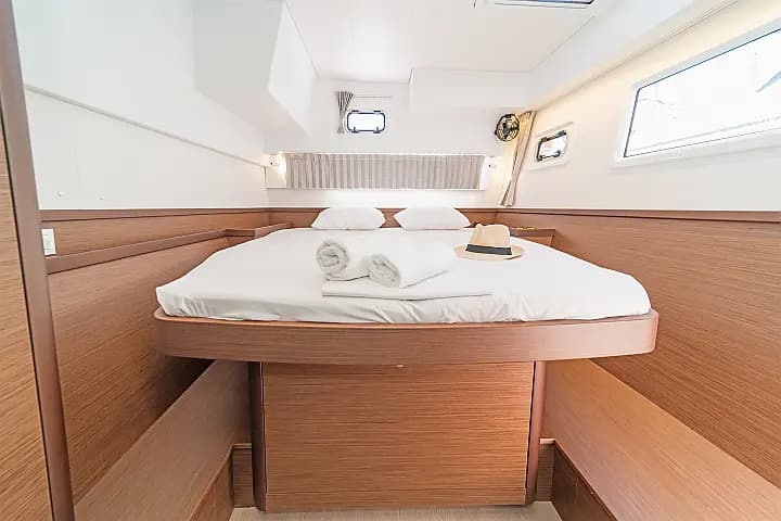 Lagoon 42 in Preveza Main Port - Photo 5