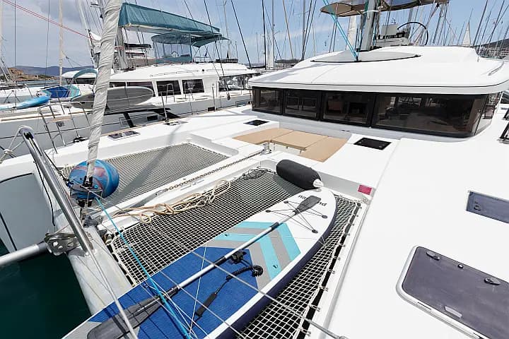 Lagoon 52 in Lavrion / Olympic Marina - Photo 3
