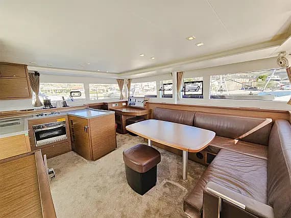 Lagoon 450 in Seget Donji / Marina Baotić - Photo 2