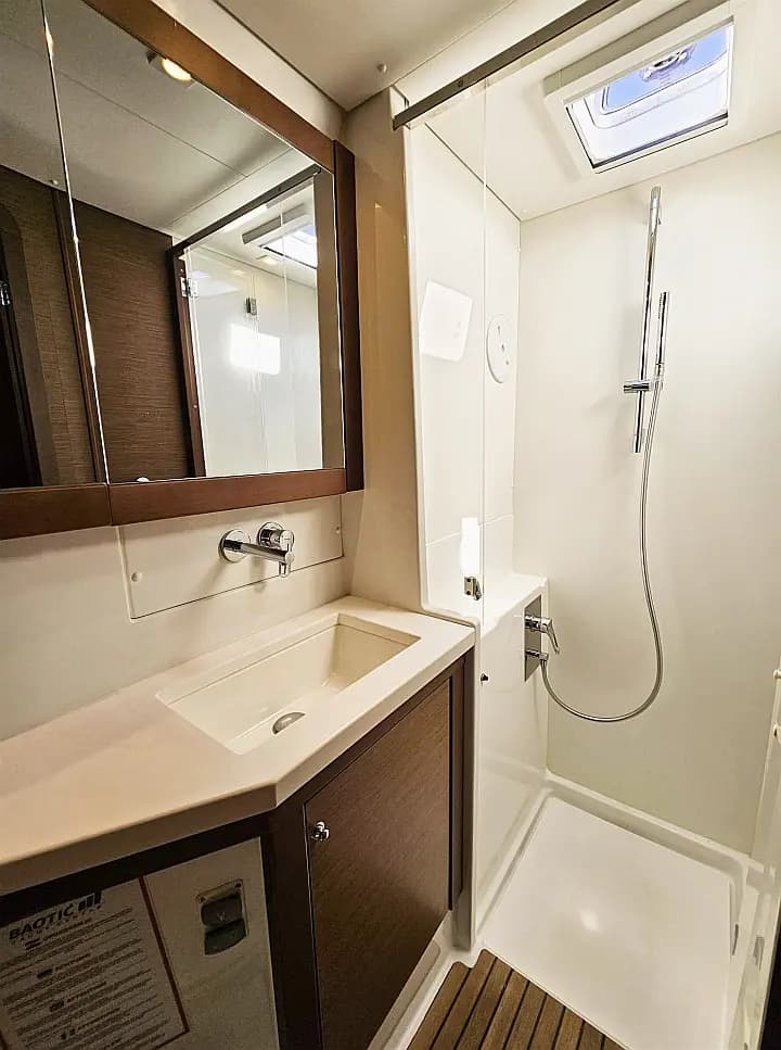 Lagoon 450 in Seget Donji / Marina Baotić - Photo 5