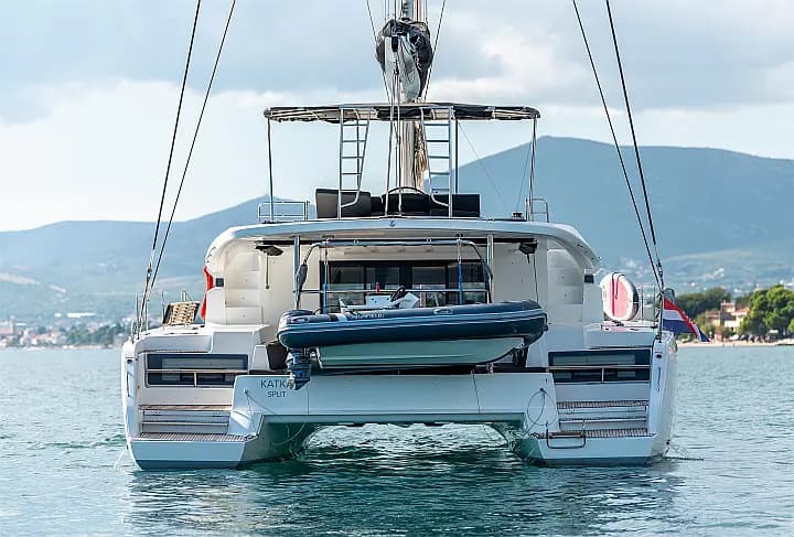 Lagoon 50 in Kaštel Gomilica / Marina Kaštela - Photo 5