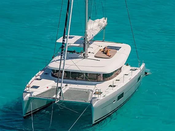 Lagoon 42 in Lefkada / Port of Lefkas - Photo 1