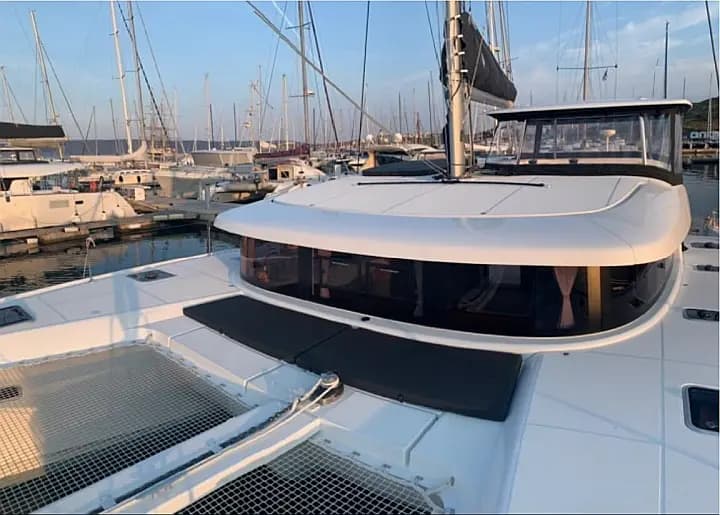 Lagoon 42 in Lefkada / Port of Lefkas - Photo 3