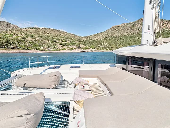 Lagoon 51 in Athens / Alimos Marina - Photo 4