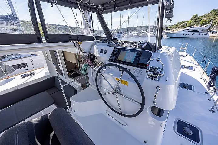 Lagoon 40 in Primošten / Marina Kremik - Photo 5