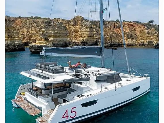 Elba 45 in Hyeres - Photo 1