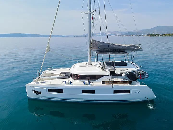 Lagoon 46 in Kaštel Gomilica / Marina Kaštela - Photo 5