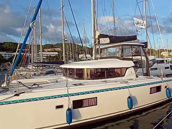 Lagoon 42 in Martinique / Le Marin - Photo 1