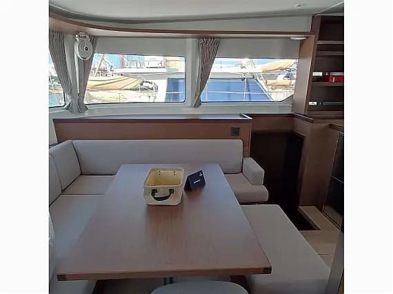 Lagoon 46 in Lavrion / Olympic Marina - Photo 2