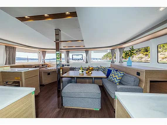 Lagoon 46 in Split / Port of Split / West Harbour - Photo 3