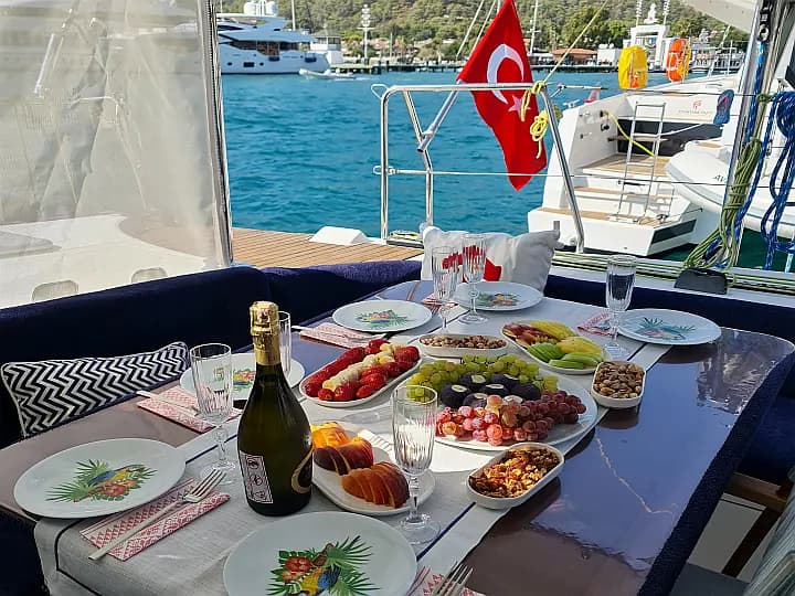 Lagoon 410 S2 in Fethiye / Yacht Club Mai - Photo 5