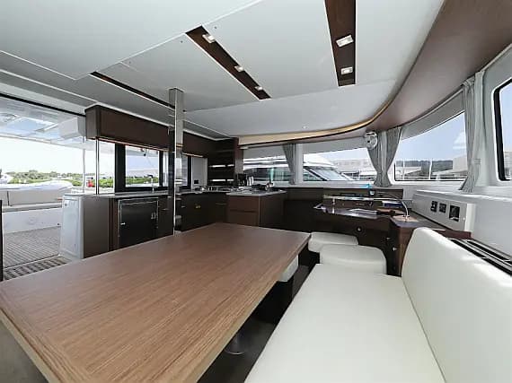 Lagoon 46 in Sukošan / D-Marin Dalmacija Marina - Photo 2