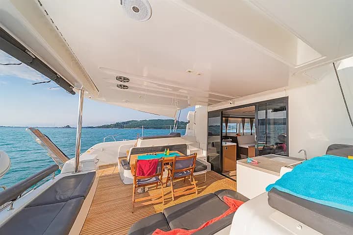 Lagoon 50 in Lefkada / D-Marin Marina Lefkas - Photo 4