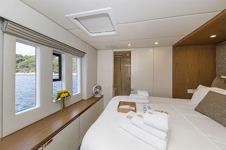 Sunreef 60 in Rogoznica / Marina Frapa - Photo 3
