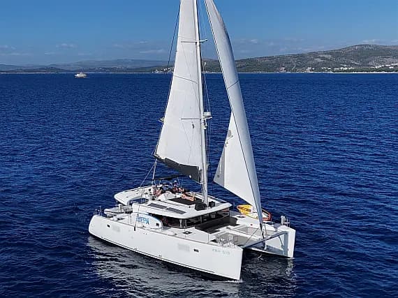 Lagoon 450 in Šibenik / D-Marin Marina Mandalina - Photo 1