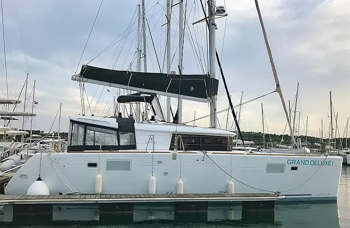 Lagoon 450 in Šibenik / D-Marin Marina Mandalina - Photo 4