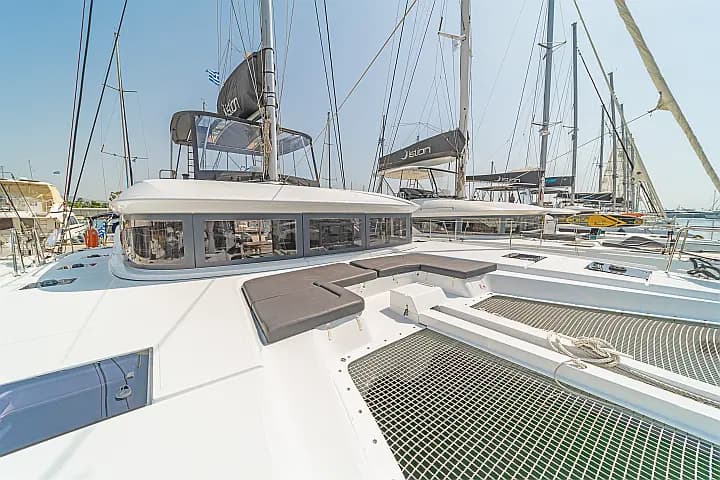 Lagoon 50 in Athens / Alimos Marina - Photo 3