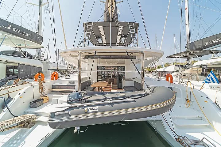 Lagoon 50 in Athens / Alimos Marina - Photo 4