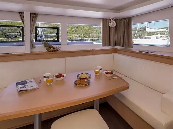Lagoon 450 Fly in Lefkada / Nikiana Marina - Photo 2