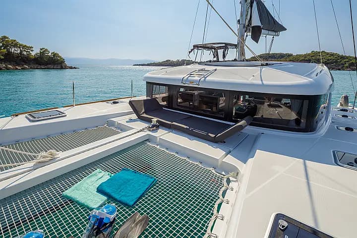 Lagoon 40 in Porto Heli - Photo 5