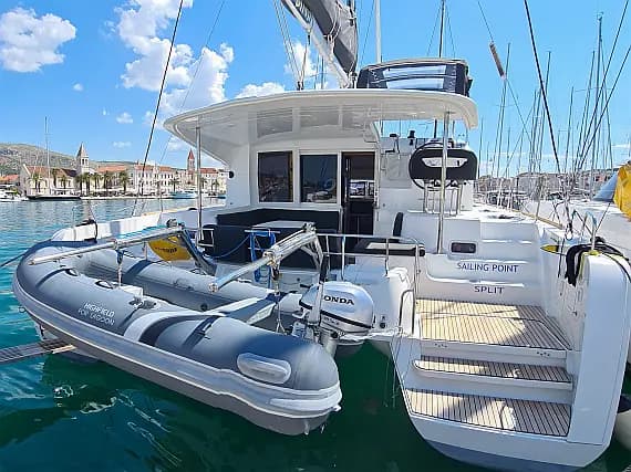 Lagoon 40 in Trogir / ACI Marina Trogir - Photo 1