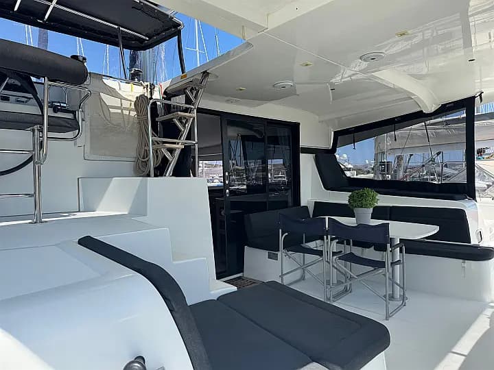 Lagoon 42 in Lavrion / Olympic Marina - Photo 5