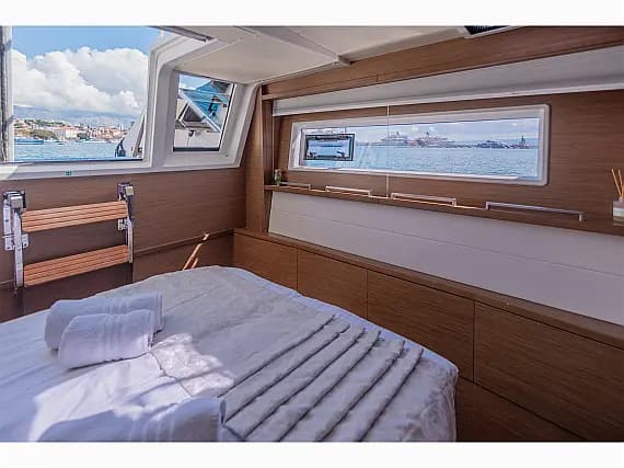 Lagoon 620 in Split / Port of Split / West Harbour - Photo 2
