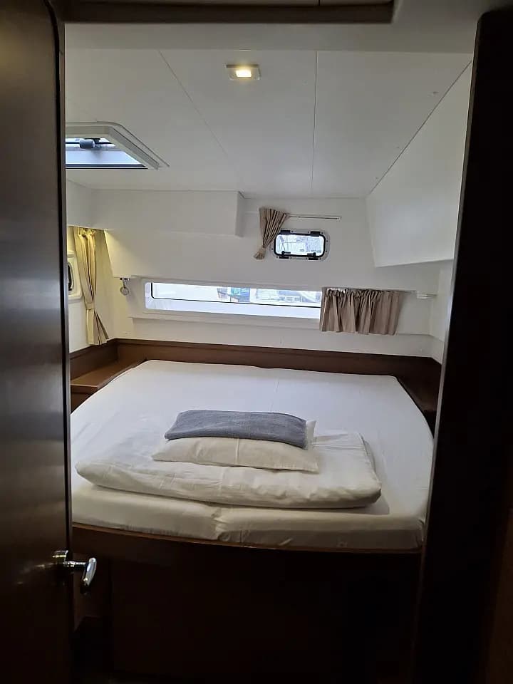 Lagoon 42 in Trogir / ACI Marina Trogir - Photo 4