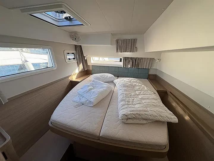 Lagoon 42 in Sukošan / D-Marin Dalmacija Marina - Photo 4