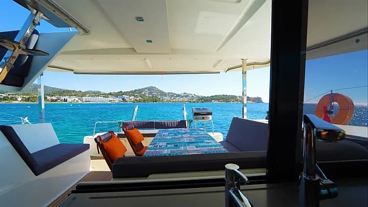 Lucia 40 in Rhodes New Marina - Photo 3