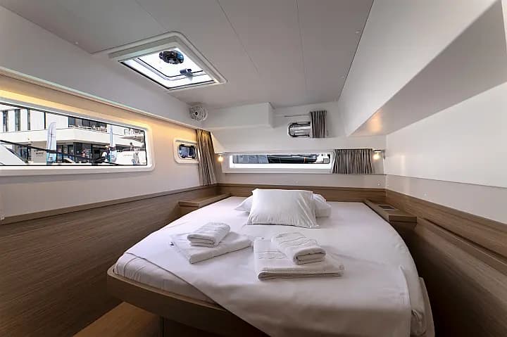 Lagoon 42 in Split / Port of Split / West Harbour - Photo 4
