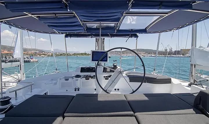 Lagoon 52F in Ibiza / Sant Antoni de Portmany Port - Photo 5