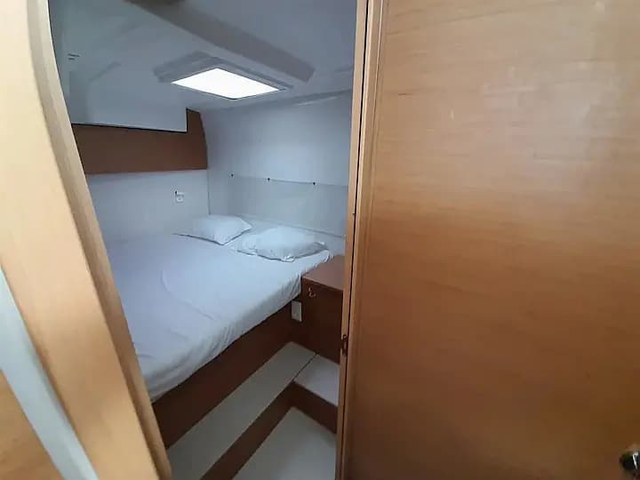 Excess 11 in Lavrion Main Port - Photo 5