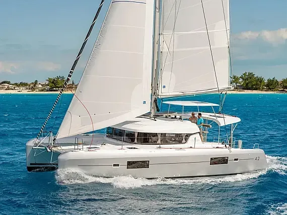 Lagoon 42 in Martinique / Le Marin - image 1