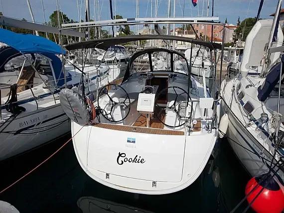 Bavaria Cruiser 34 Style in Zadar / Marina Zadar - image 1