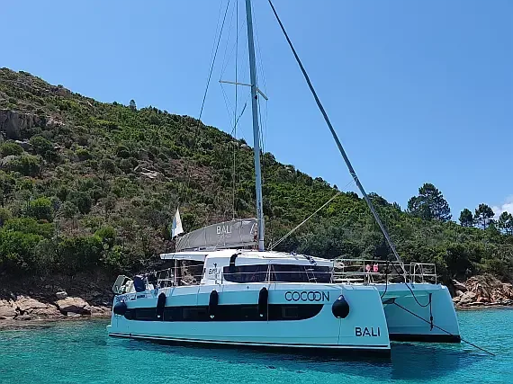 Bali Catsmart in Sardinia / Golfo Aranci / Mare Fun Charter & Marina - image 1