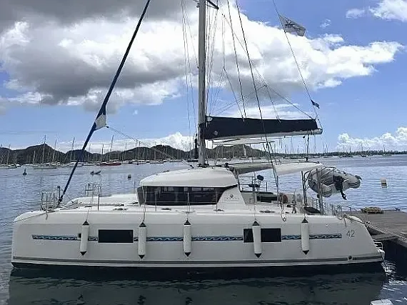 Lagoon 42 in Martinique / Le Marin - image 1