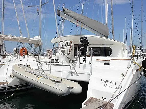 Nautitech 441 in Athens / Alimos Marina - image 1