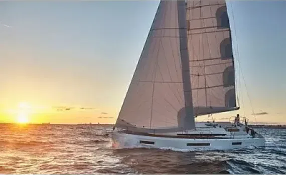 Sun Odyssey 410 in Kavala - image 1