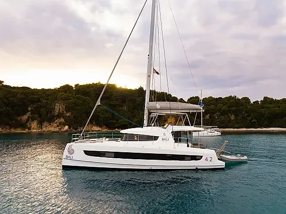 Bali 4.2 in Preveza Marina - image 1