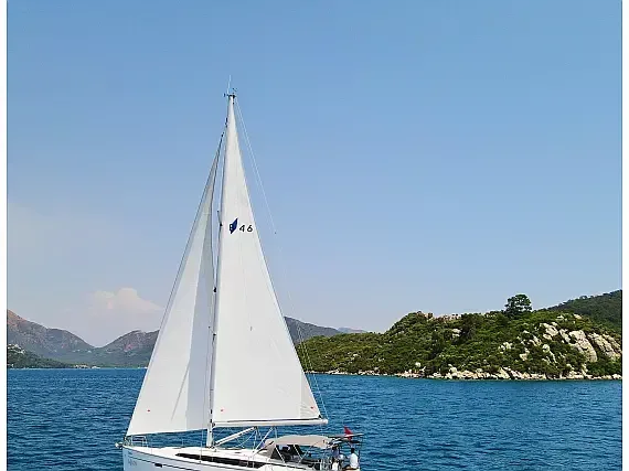 Bavaria Cruiser 46 in Marmaris / Albatros Marina - image 1