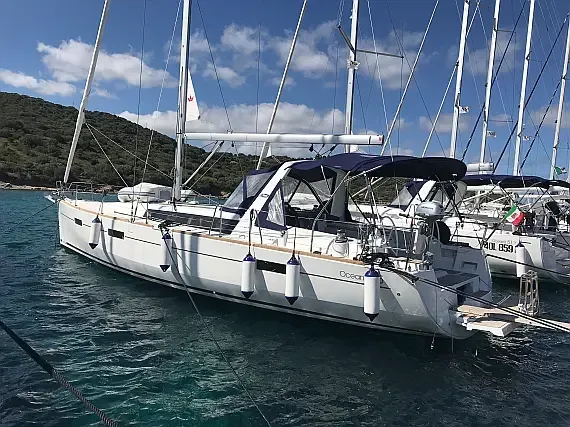 Oceanis 45 in Salerno / Marina d'Arechi - image 1