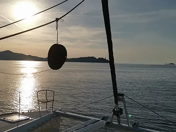 Lagoon 400 S2 in Piombino / Marina Arcipelago Toscano - image 1