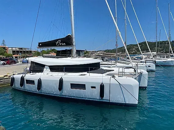 Lagoon 42 in Skiathos - image 1