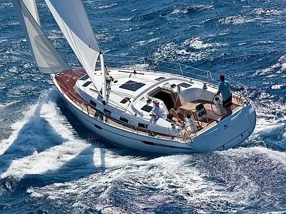 Bavaria Cruiser 40 in Mallorca / Palma de Mallorca / Marina Naviera Balear - image 1