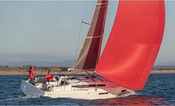 Sun Odyssey 380 in Sicily / Trapani - image 1