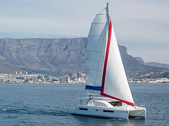 Leopard 40 in Sicily / Furnari / Marina Portorosa - image 1